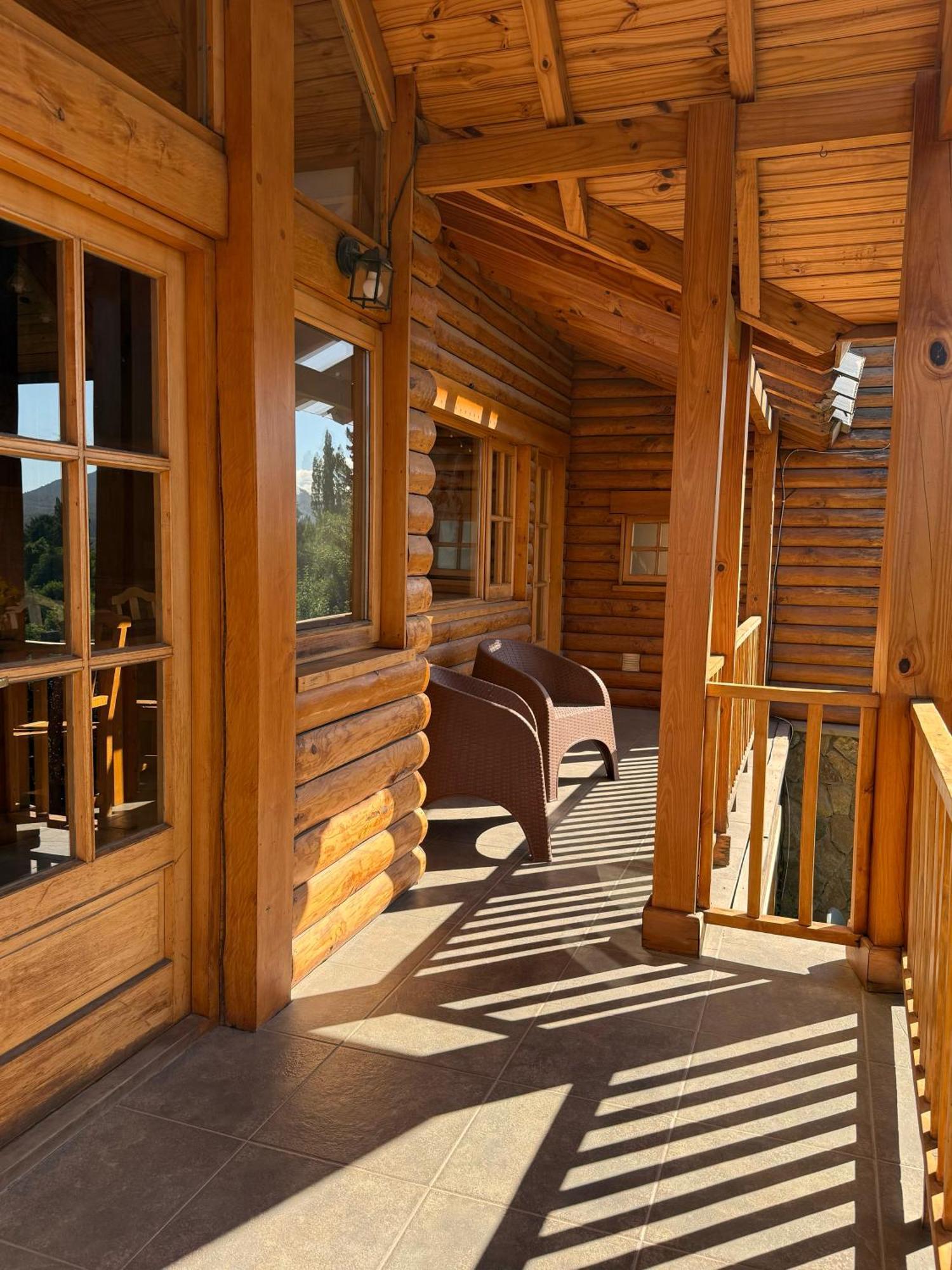 Hosteria Baerenhaus San Martin de los Andes Exterior photo